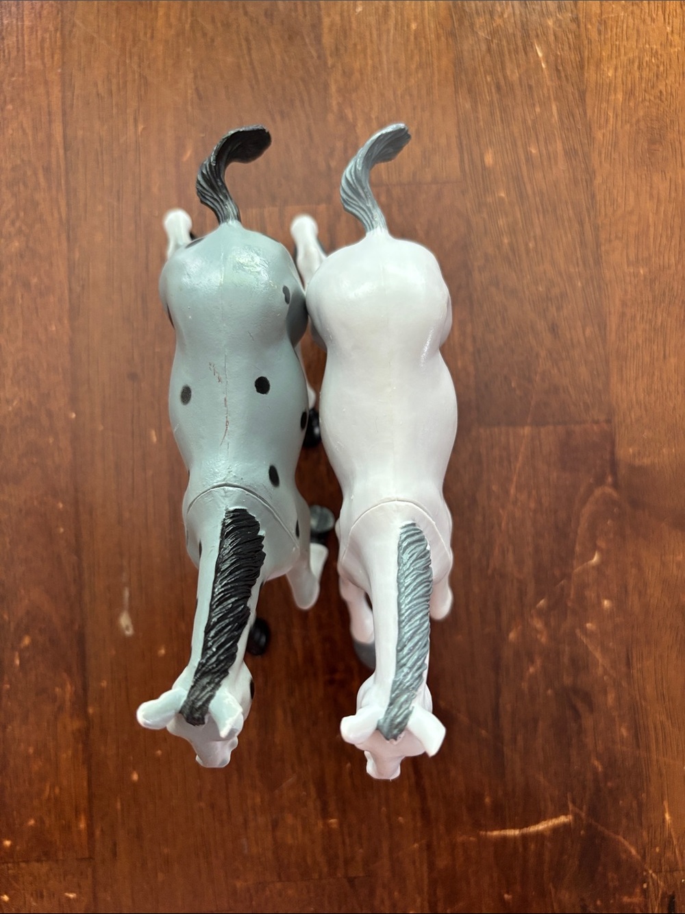 Toy horses a white and black spotted Appaloosa stallion & a white/gray trotting - Picture 4 of 5